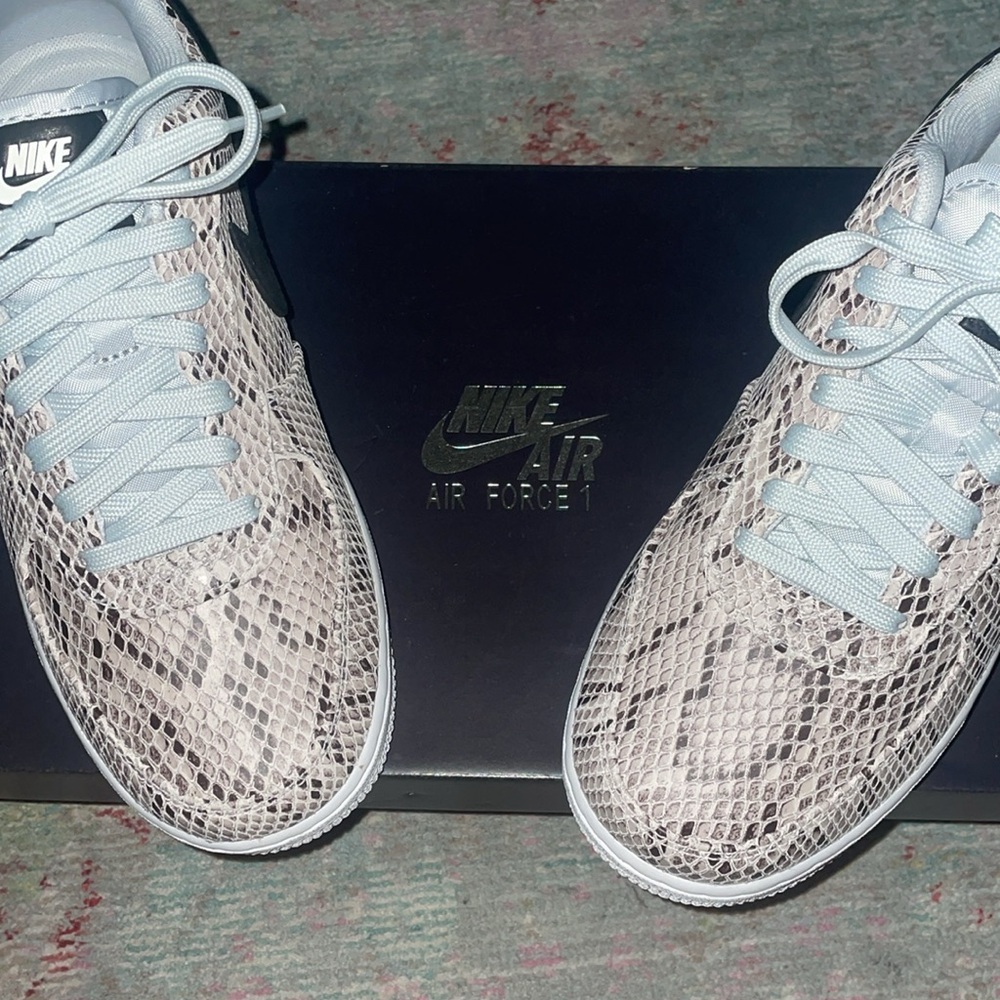 NWB Air Force 1 ‘07 PRM White Black Pure Platinum🩶🖤 - Picture 8 of 9